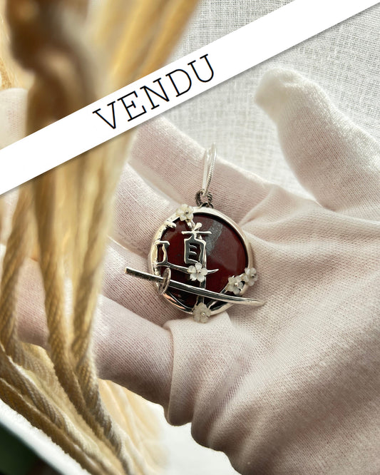 Naikōseki - Ensemble collier et talisman en argent